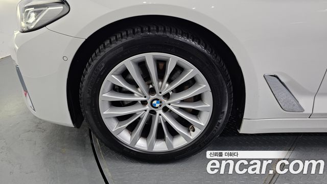 BMW 5-Series из Кореи Encar