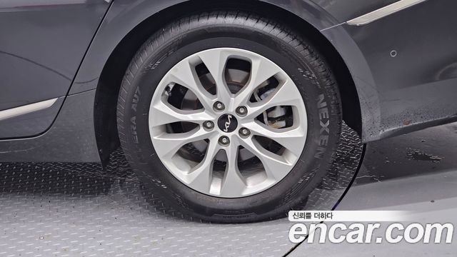Kia K8 из Кореи Encar