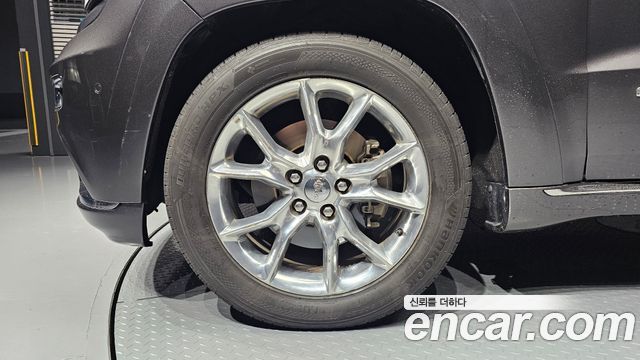 Jeep Cherokee из Кореи Encar