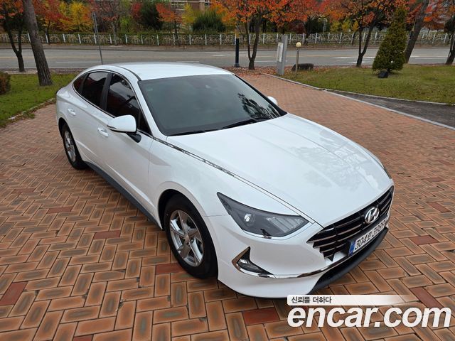 Hyundai Sonata 2.0 LPG(rental car) Style — пробег 58 447 км — фото 3 из 5