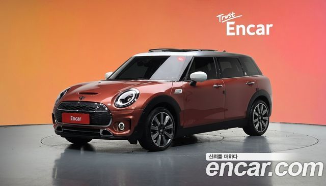 Mini Clubman Multitione Edition 2nd — пробег 22 546 км — фото 1 из 5