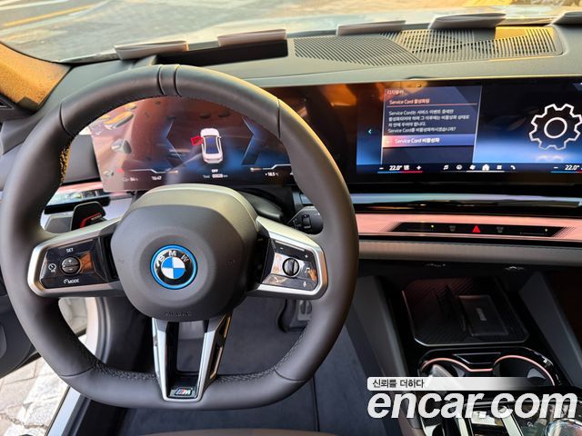 BMW i5 eDrive 40 M Sport — пробег 421 км — фото 5 из 5
