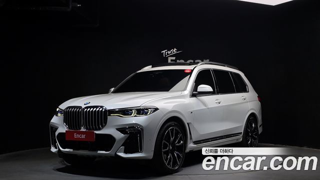 BMW X7 xDrive 40i M Sport 6STR — пробег 26 713 км — фото 1 из 5