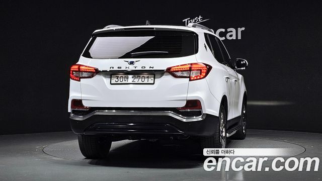 Ssangyong Rexton из Кореи Encar