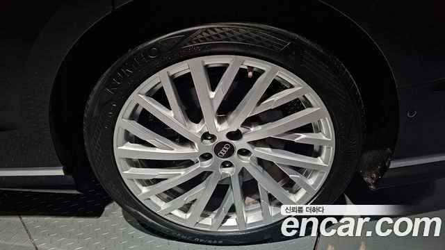 Audi A8 из Кореи Encar