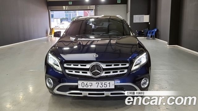 Mercedes-Benz GLA-Class GLA250 4MATIC — пробег 90 400 км — фото 3 из 5