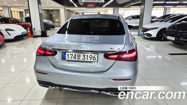 Mercedes-Benz E-Class из Кореи Encar