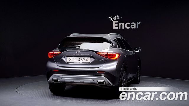 Infiniti QX30 из Кореи Encar