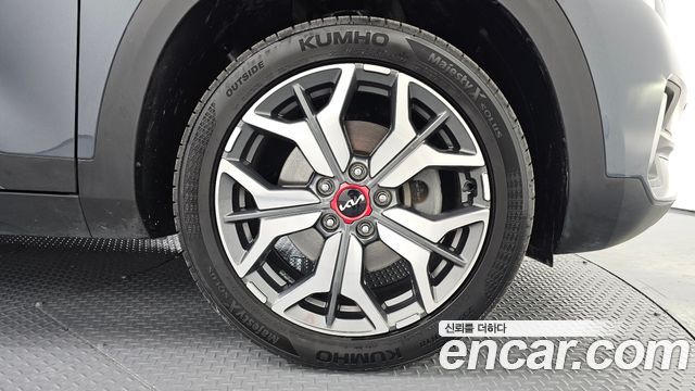 Kia Seltos из Кореи Encar