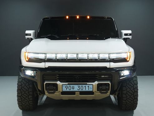 GMC Hummer EV e4WD — пробег 5 350 км — фото 3 из 5