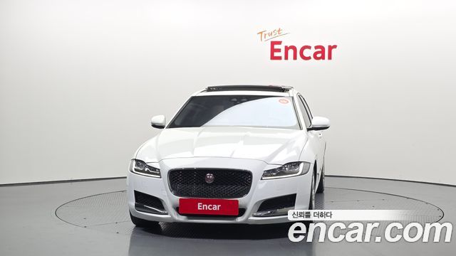 Jaguar XF из Кореи Encar