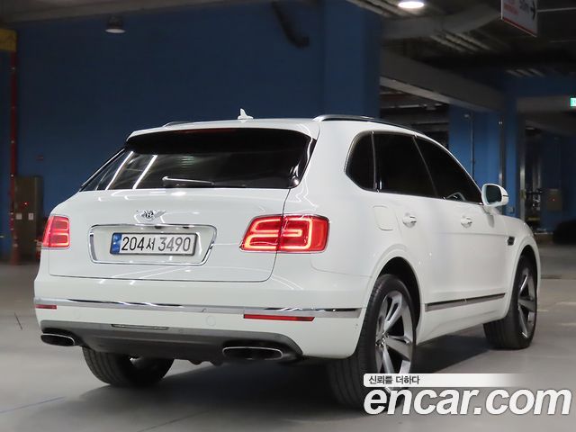 Bentley Bentayga из Кореи Encar