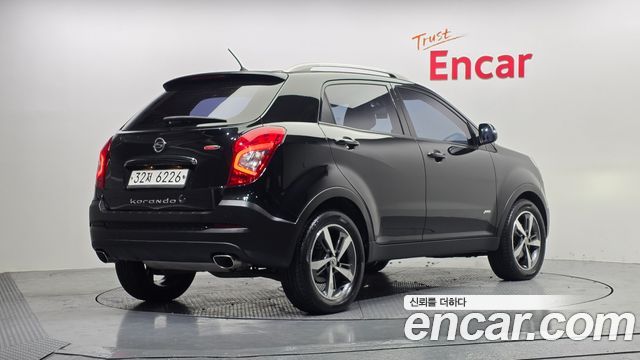 Ssangyong KORANDO 2.2 RX 4WD DLX — пробег 66 953 км — фото 2 из 5