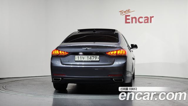 Hyundai Genesis из Кореи Encar