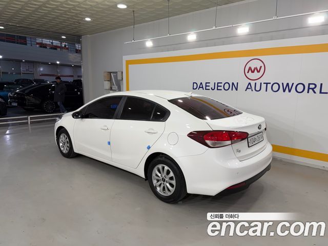 Kia K3 Deluxe — пробег 101 520 км — фото 4 из 5