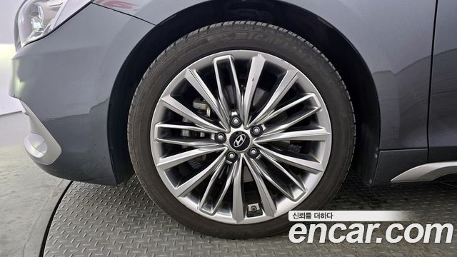 Hyundai Grandeur из Кореи Encar