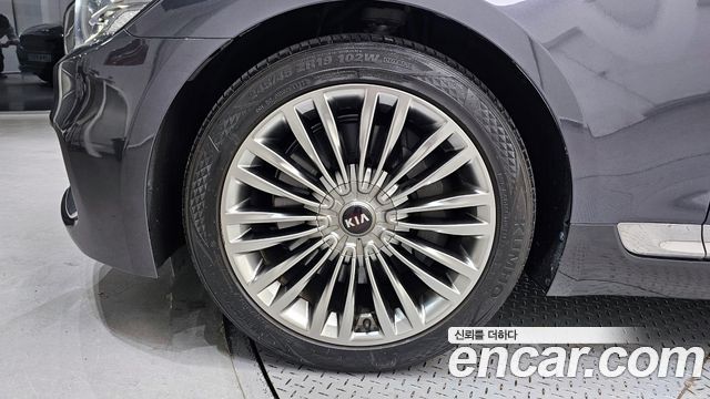 Kia K9 из Кореи Encar