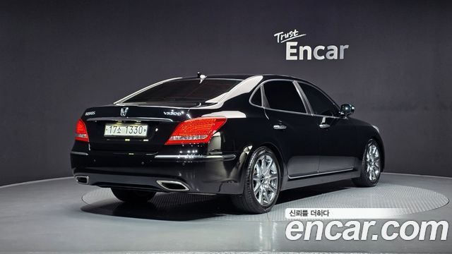 Hyundai Equus из Кореи Encar