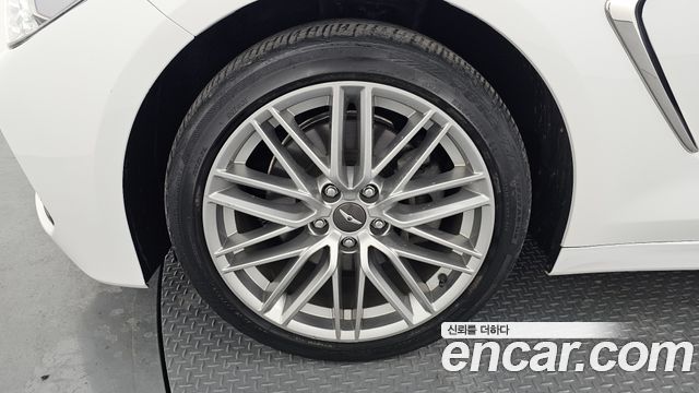 Genesis G70 из Кореи Encar