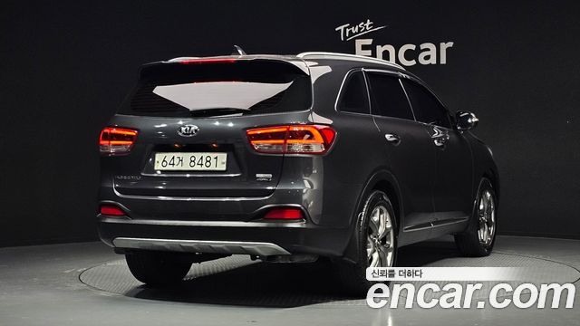Kia Sorento Diesel 2.0 4WD Prestige — пробег 180 288 км — фото 2 из 5