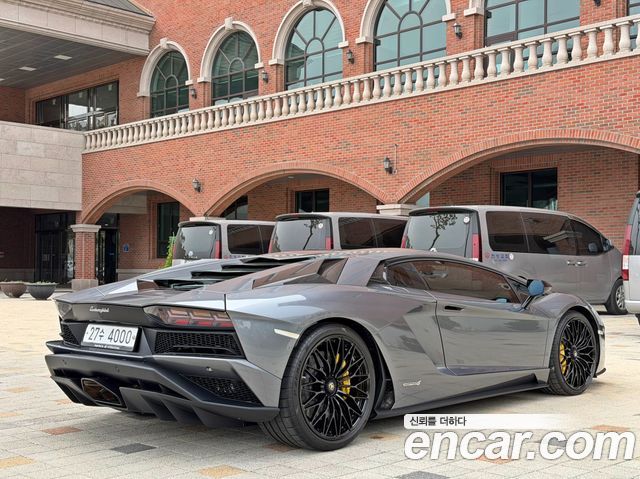 Lamborghini Aventador из Кореи Encar