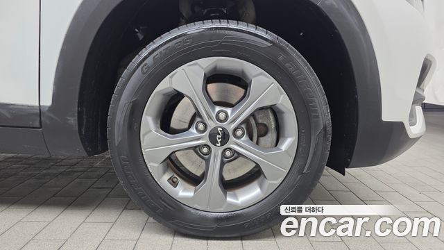 Kia Seltos из Кореи Encar