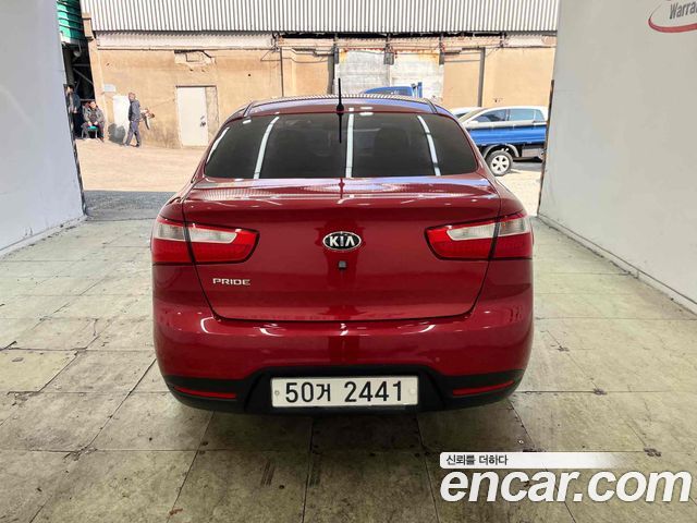 Kia pride 1.4 MPI Sedan Trendy — пробег 103 322 км — фото 4 из 5