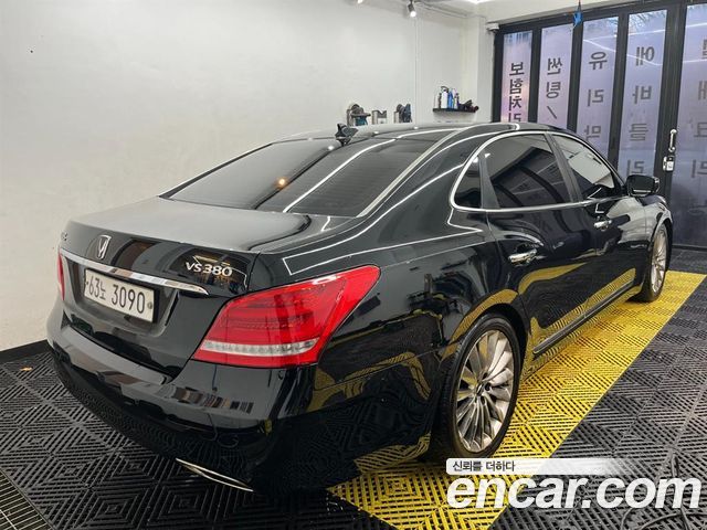 Hyundai Equus из Кореи Encar