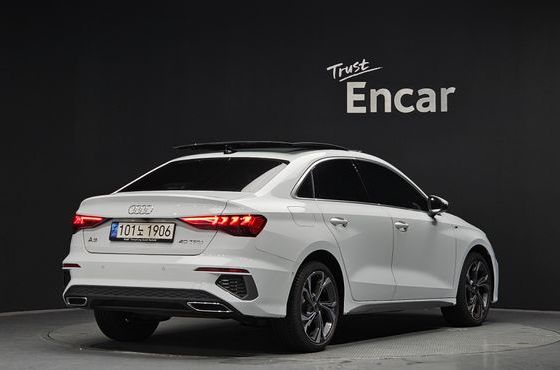 Audi A3 40 TFSI Premium — пробег 17 928 км — фото 2 из 5
