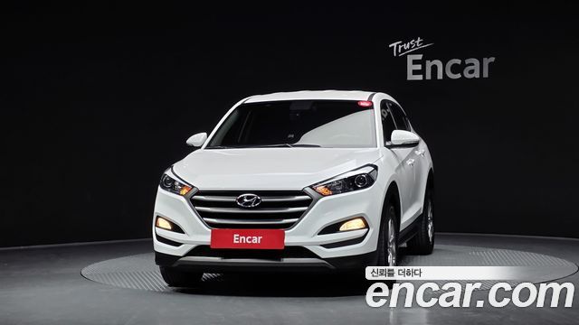 Hyundai Tucson Diesel 2.0 2WD Style — пробег 134 136 км — фото 3 из 5