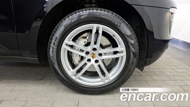 Porsche Macan из Кореи Encar