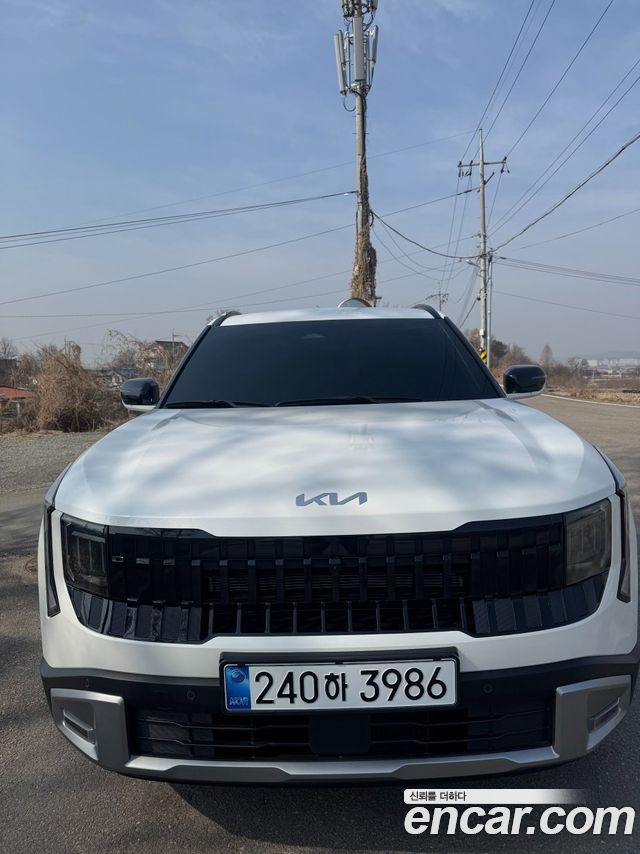 Kia Seltos HEV 1.6 2WD Signature — пробег 7 800 км — фото 3 из 5