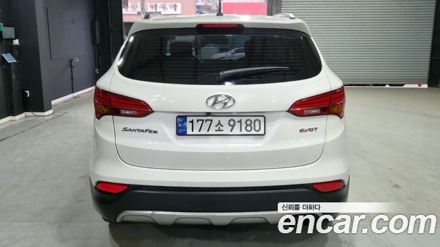 Hyundai Santafe Diesel(e-VGT) 2.0 2WD Premium — пробег 188 000 км — фото 4 из 5
