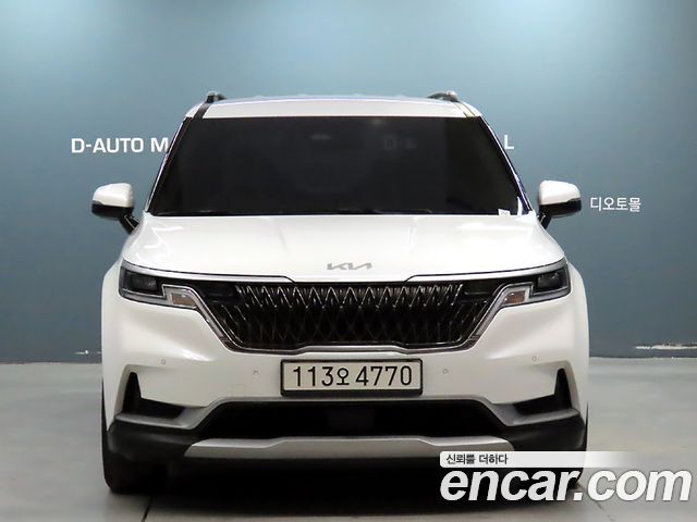 Kia Carnival 9-Seater Prestige — пробег 124 251 км — фото 3 из 5