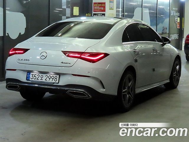 Mercedes-Benz CLA-Class CLA250 4MATIC — пробег 10 000 км — фото 2 из 5
