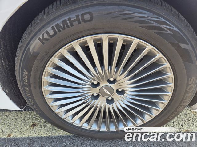 Hyundai Equus из Кореи Encar
