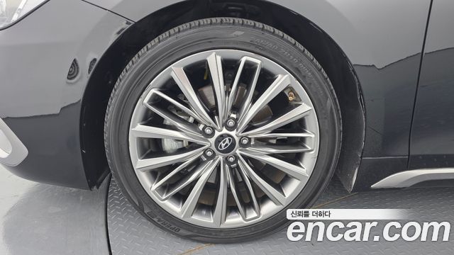 Hyundai Grandeur из Кореи Encar