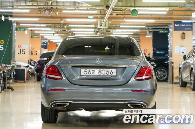 Mercedes-Benz E-Class из Кореи Encar