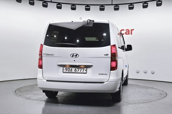 Hyundai Starex Van 5-Seater Modern — пробег 90 463 км — фото 4 из 5