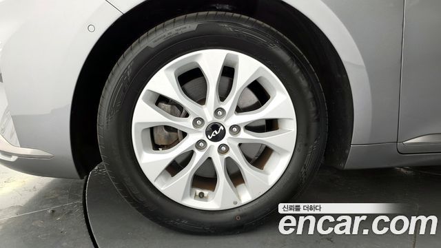 Kia K8 из Кореи Encar