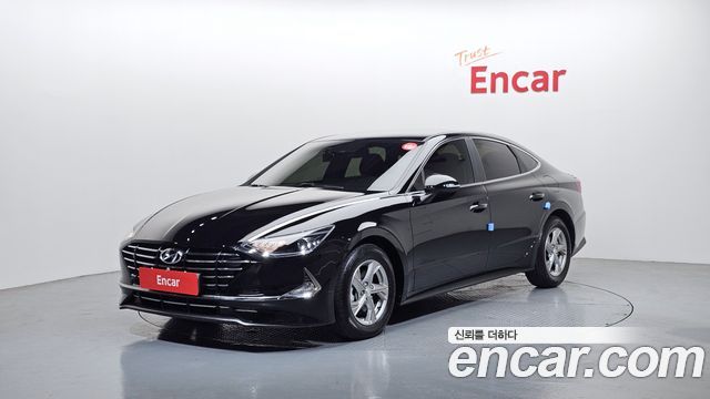 Hyundai Sonata 2.0 Smart — пробег 16 028 км — фото 1 из 5