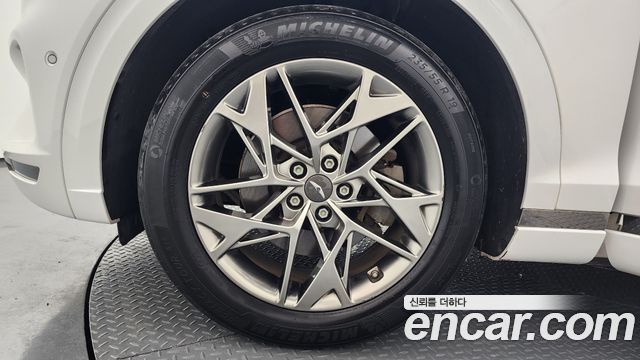 Genesis GV70 из Кореи Encar