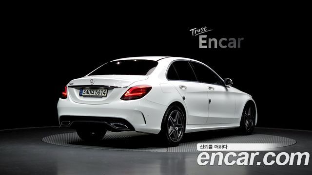 Mercedes-Benz C-Class из Кореи Encar