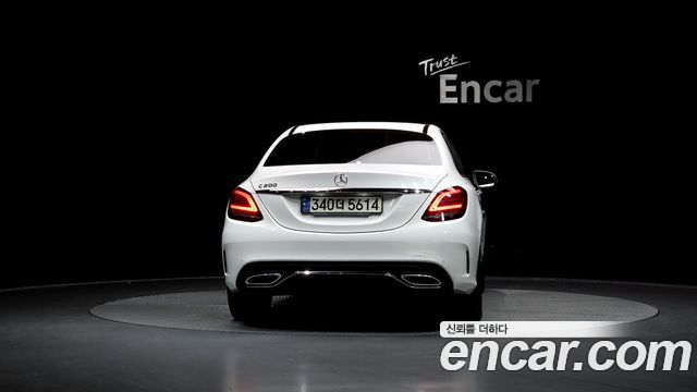 Mercedes-Benz C-Class из Кореи Encar