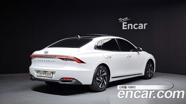 Hyundai Grandeur из Кореи Encar