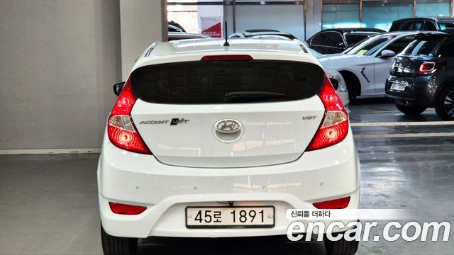 Hyundai Accent Diesel 1.6 VGT Modern — пробег 173 399 км — фото 5 из 5