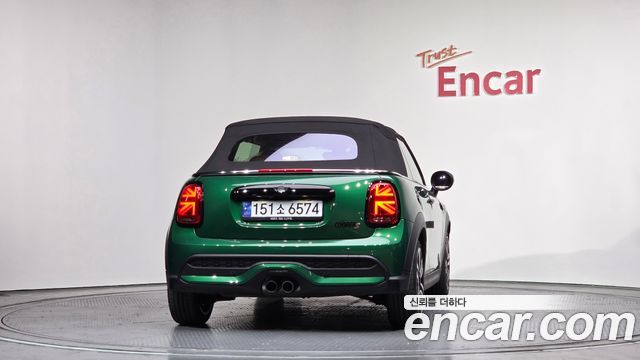 Mini Cooper Convertible из Кореи Encar