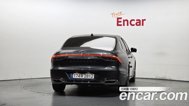 Hyundai Grandeur из Кореи Encar