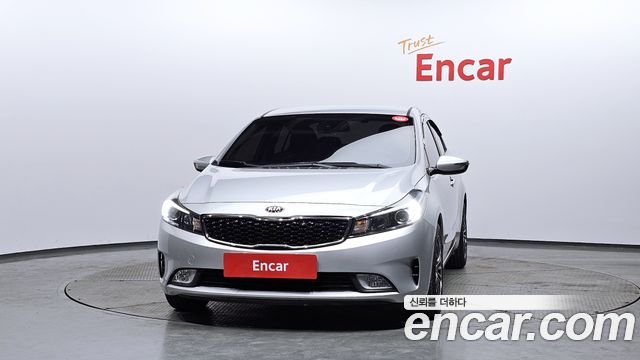 Kia K3 из Кореи Encar