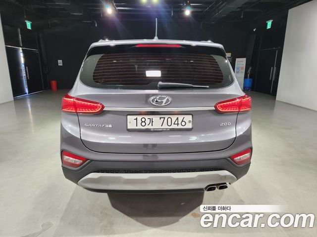 Hyundai Santafe Diesel 2.0 2WD Premium — пробег 69 343 км — фото 5 из 5